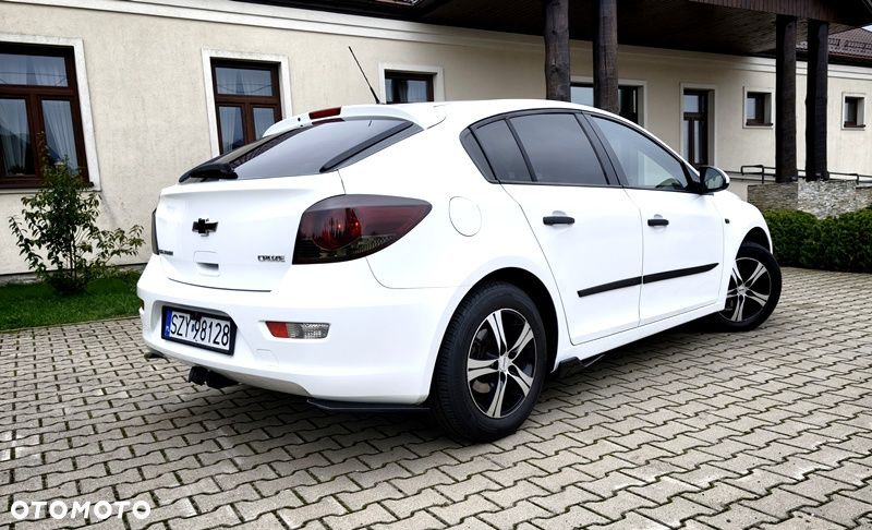 Chevrolet Cruze 1.6 LS - 30