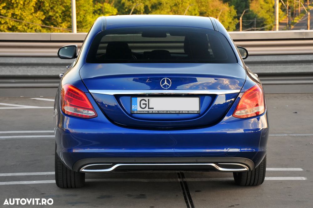 Mercedes-Benz C 180 d - 11