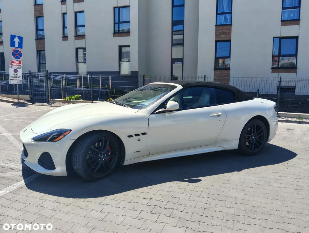 Maserati GranTurismo S - 1