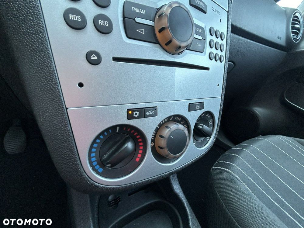 Opel Corsa - 13