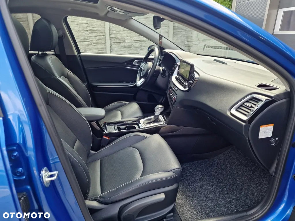 Kia XCeed 1.6 GDI PHEV Business Line DCT - 28