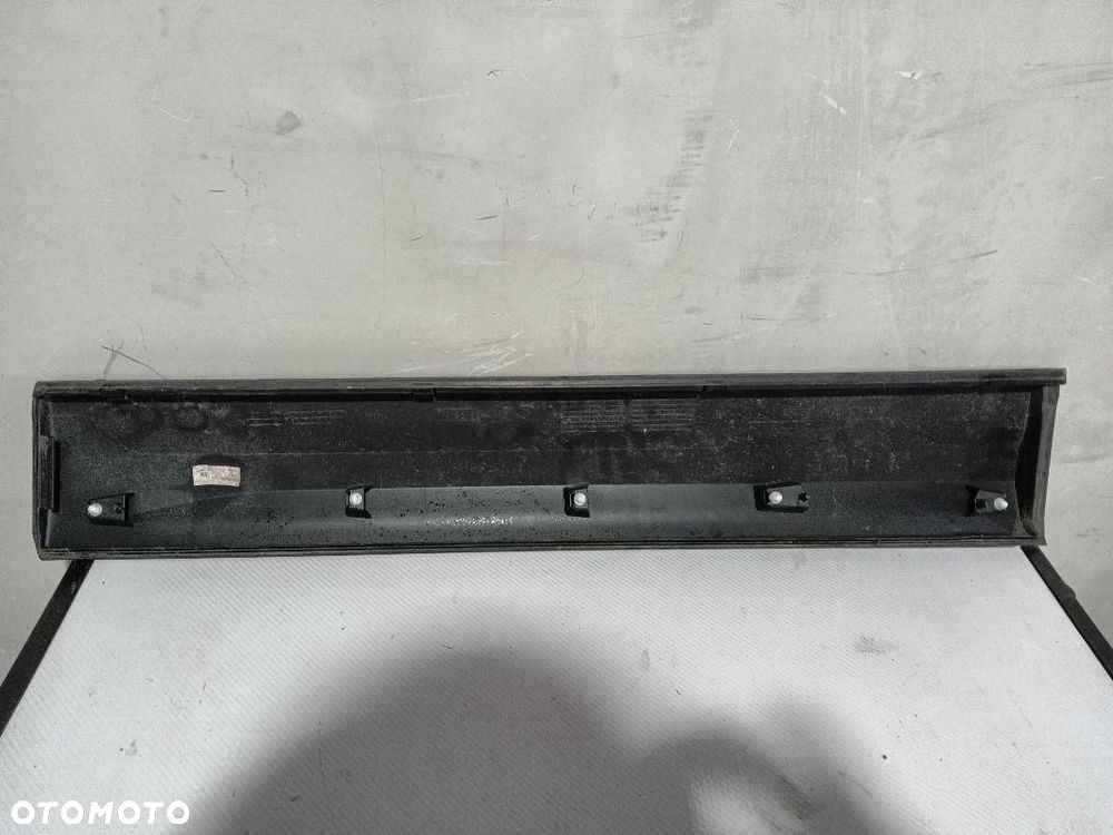 LISTWA DRZWI LEWY PRZÓD SKODA KAROQ 57A854939 - 4