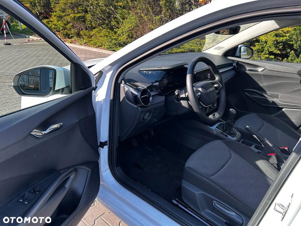 Skoda Fabia 1.0 TSI Edition 130 - 11