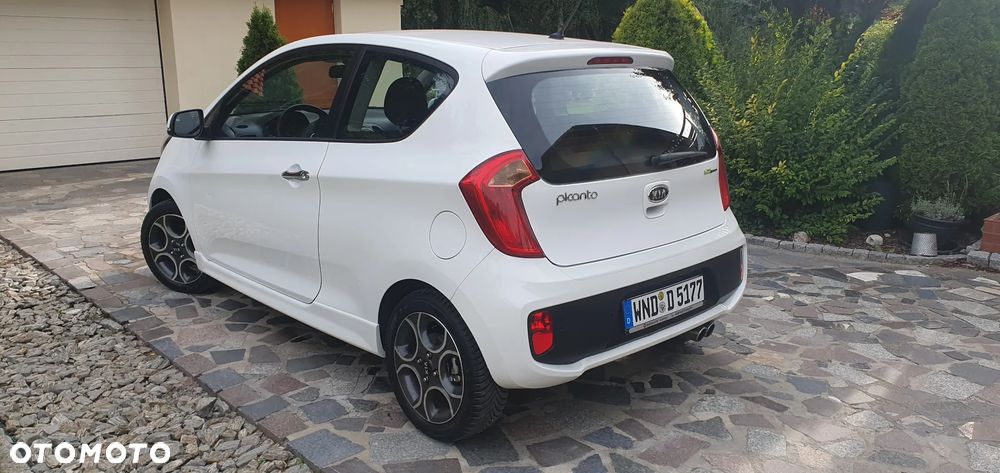 Kia Picanto - 13