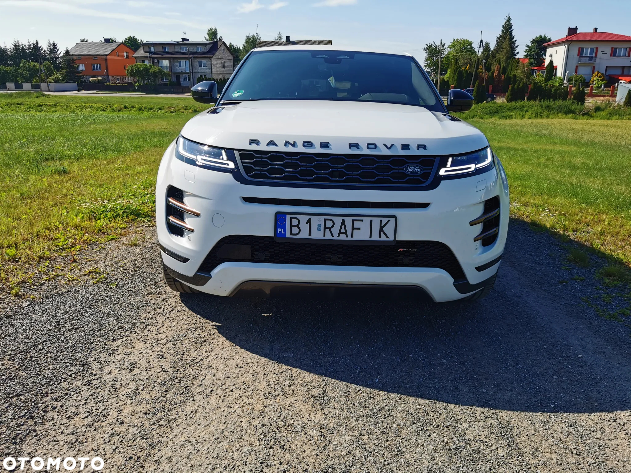 Land Rover Range Rover Evoque P250 R-Dynamic - 2