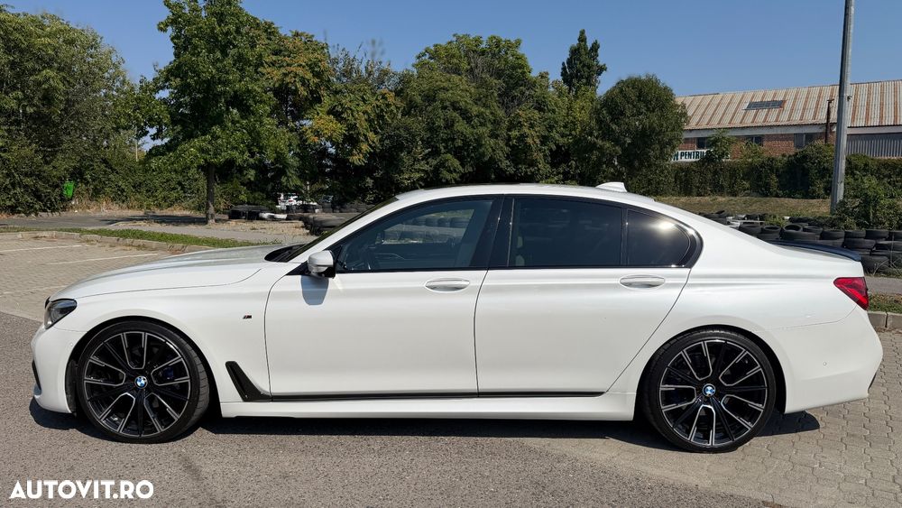 BMW Seria 7 740d xDrive - 14