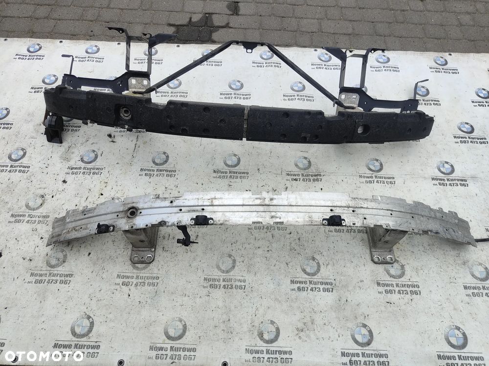 BMW E60 E61 Belka zderzaka przedniego przód 7033696 - 2