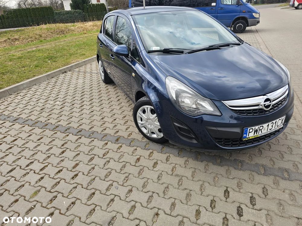 Opel Corsa 1.4 16V Cosmo - 3