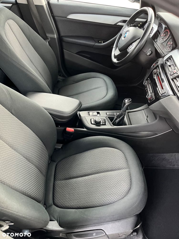 BMW X1 sDrive18d - 25