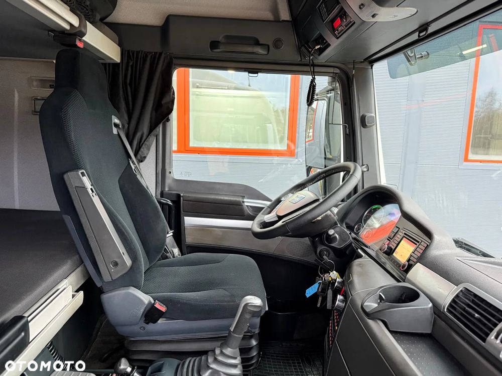 MAN TGX 26.440 // E6 // MANUAL // chłodnia z windą // 20 Epal // sypialka // świeżo z Niemiec ! - 28