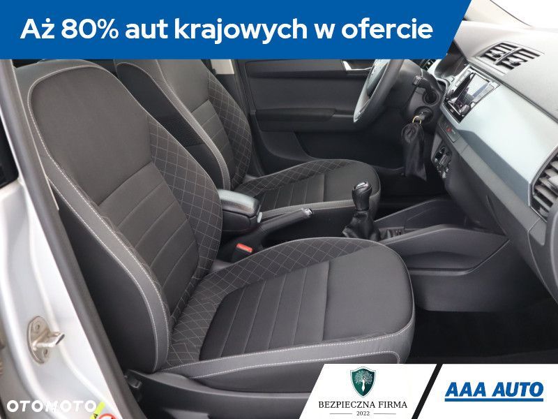 Skoda Fabia - 11