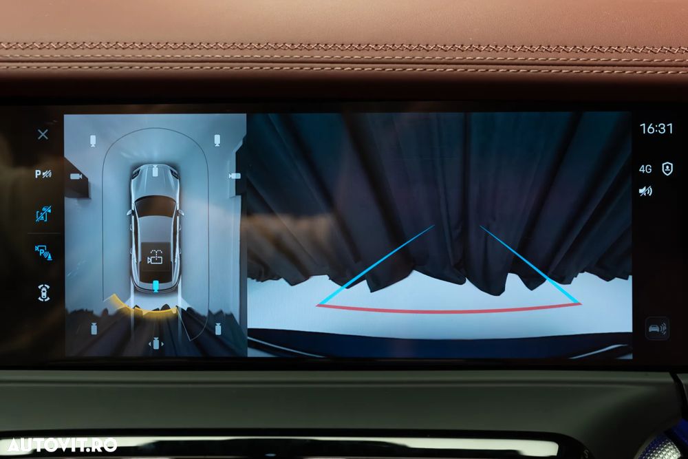 Porsche Panamera 4 - 35