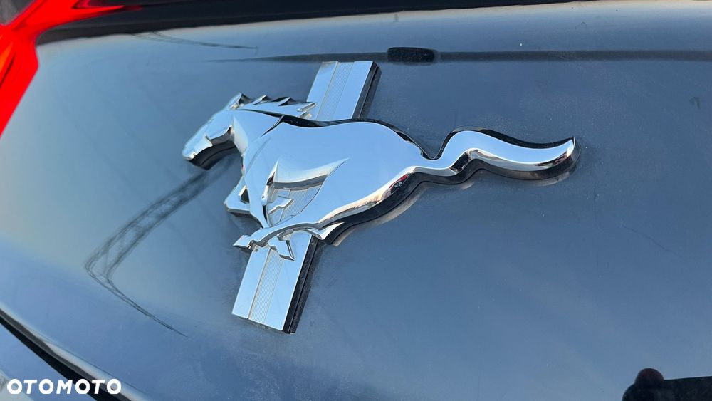 Ford Mustang 3.7 V6 - 23