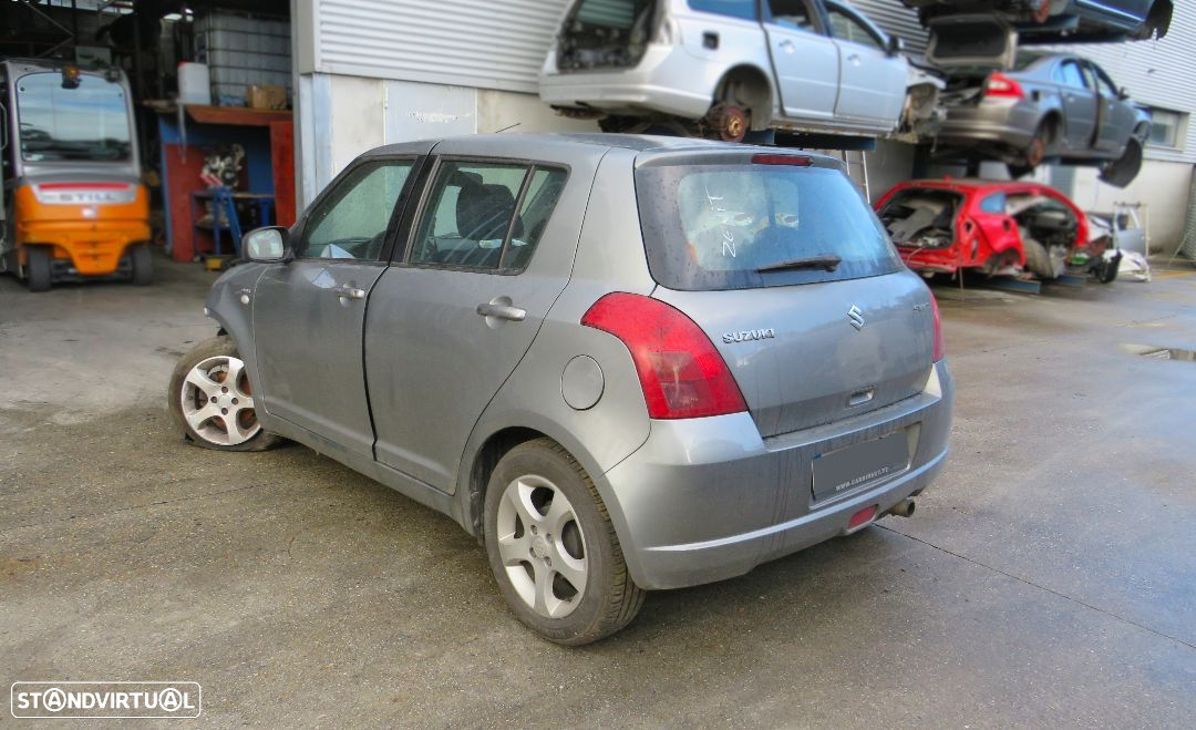 Suzuki Swift 1.3 DDIS 2006 - Peças Usadas (7681) - 4