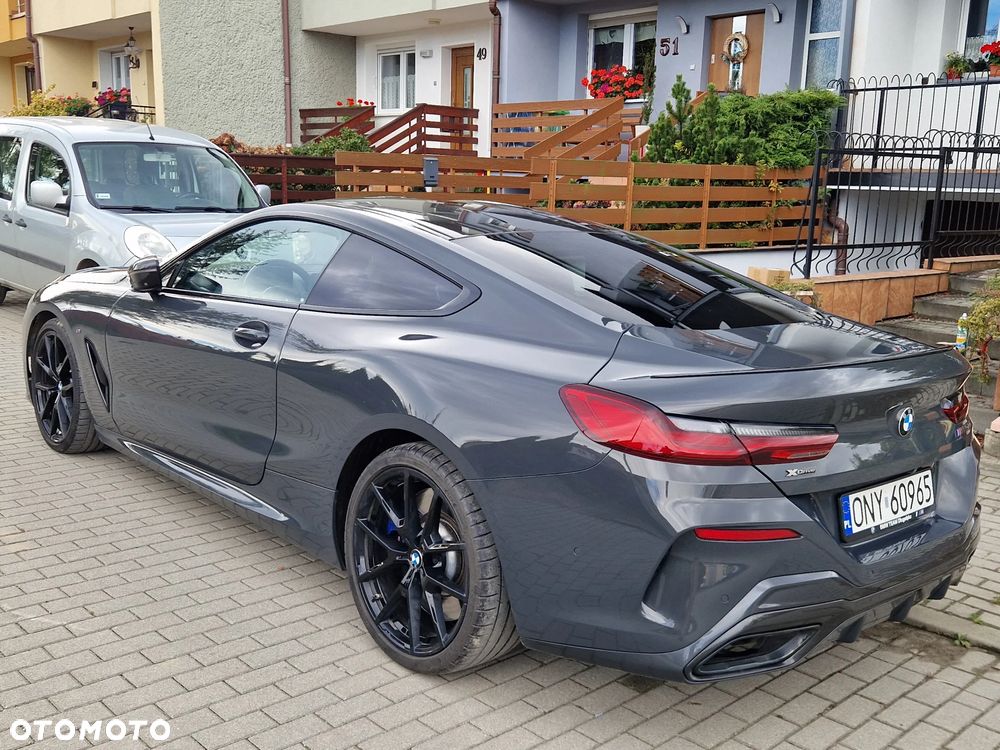 BMW Seria 8 - 2