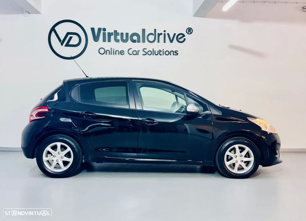 Peugeot 208 1.4 HDi Active - 5