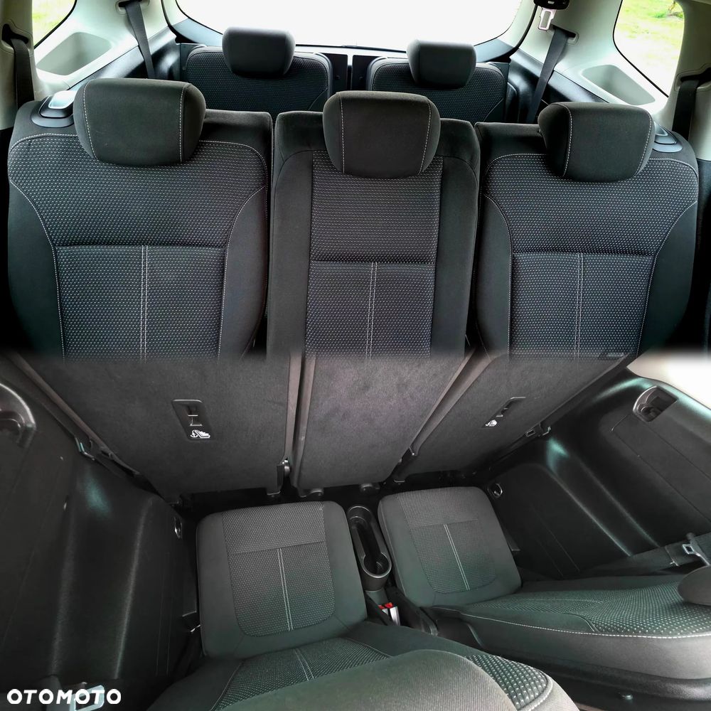 Opel Zafira - 38