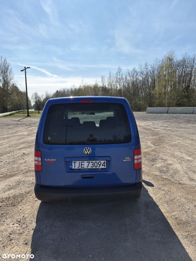 Volkswagen Caddy Comfortline - 8