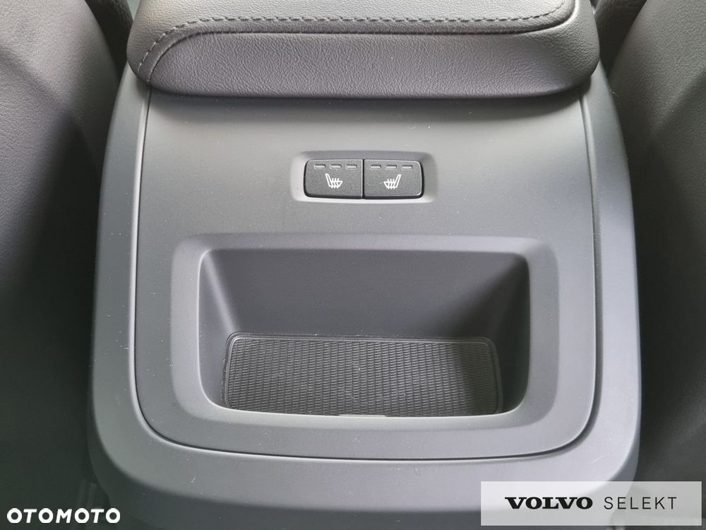 Volvo XC 60 - 41