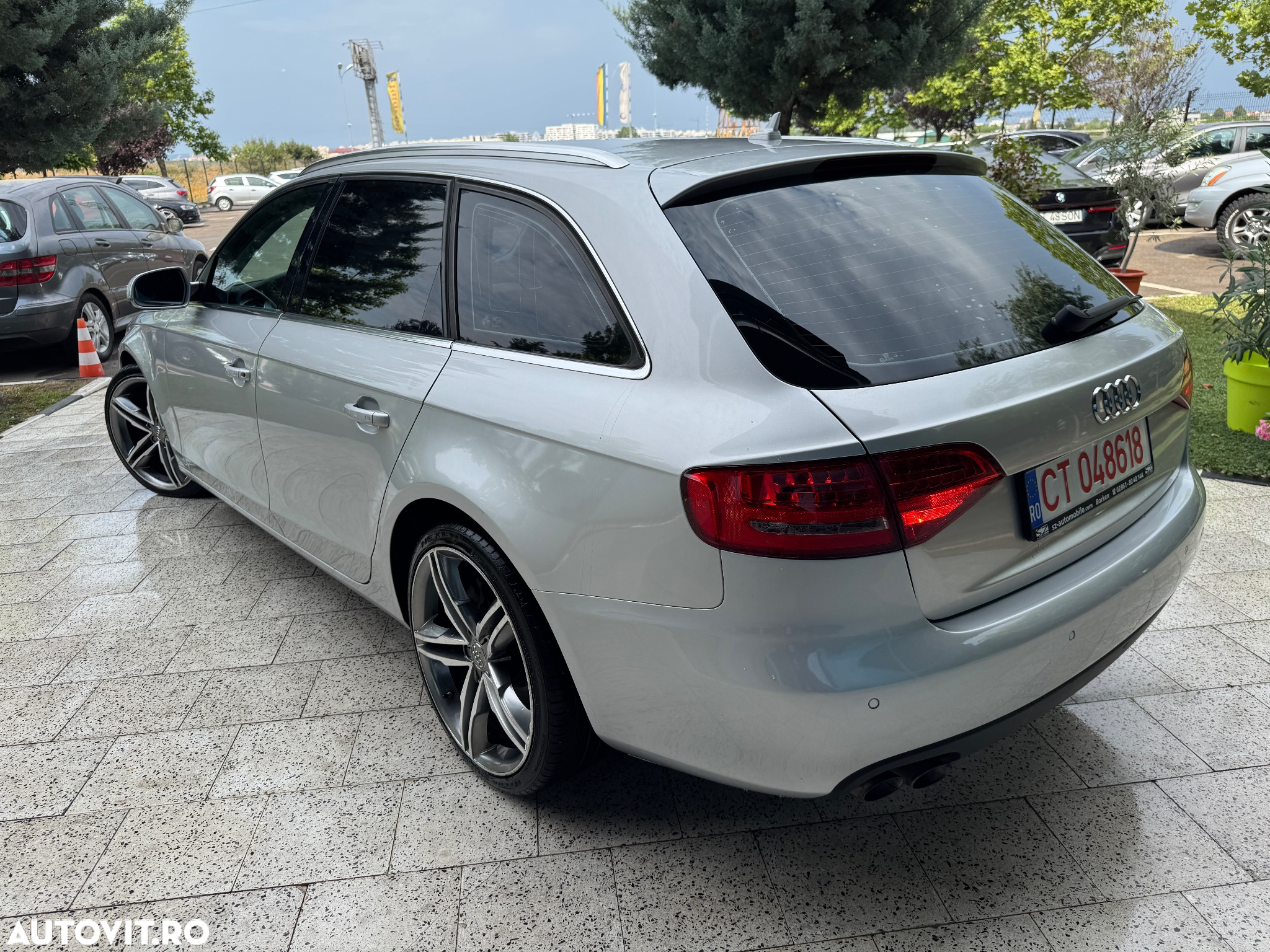 Audi A4 2.0 TDI Multitronic Avant - 4
