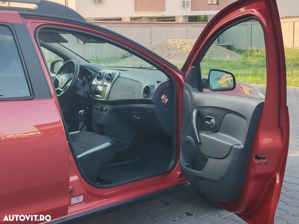 Dacia Sandero Stepway 0.9 TCe - 16