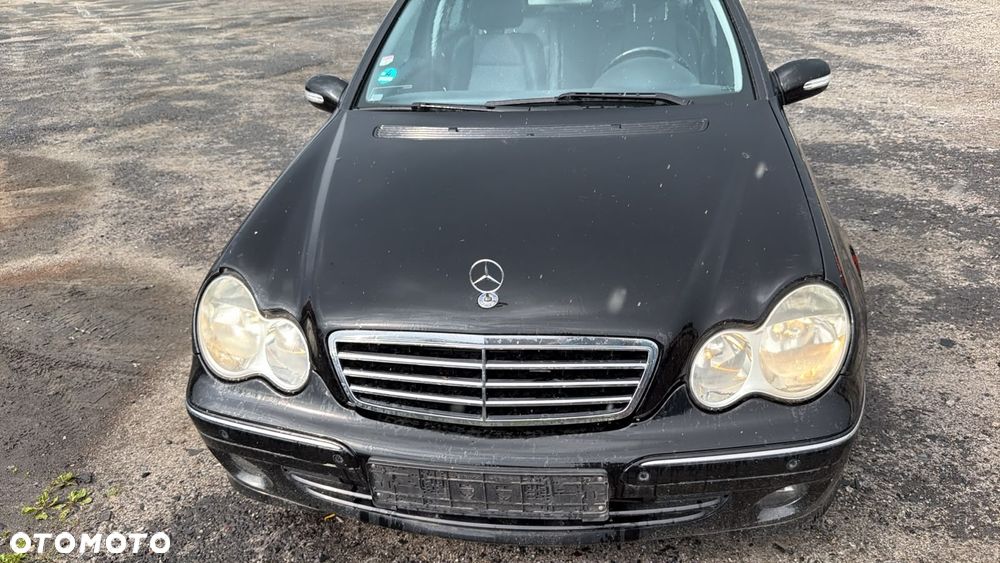 Mercedes-Benz Klasa C 200 Kompressor Avantgarde - 4