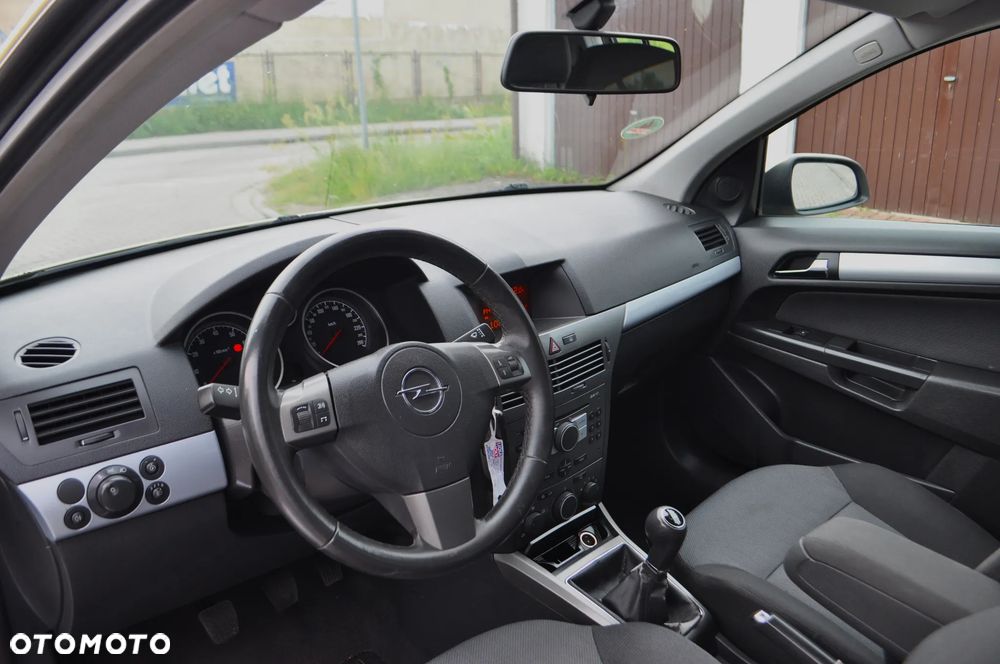 Opel Astra 1.6 Edition Plus - 10