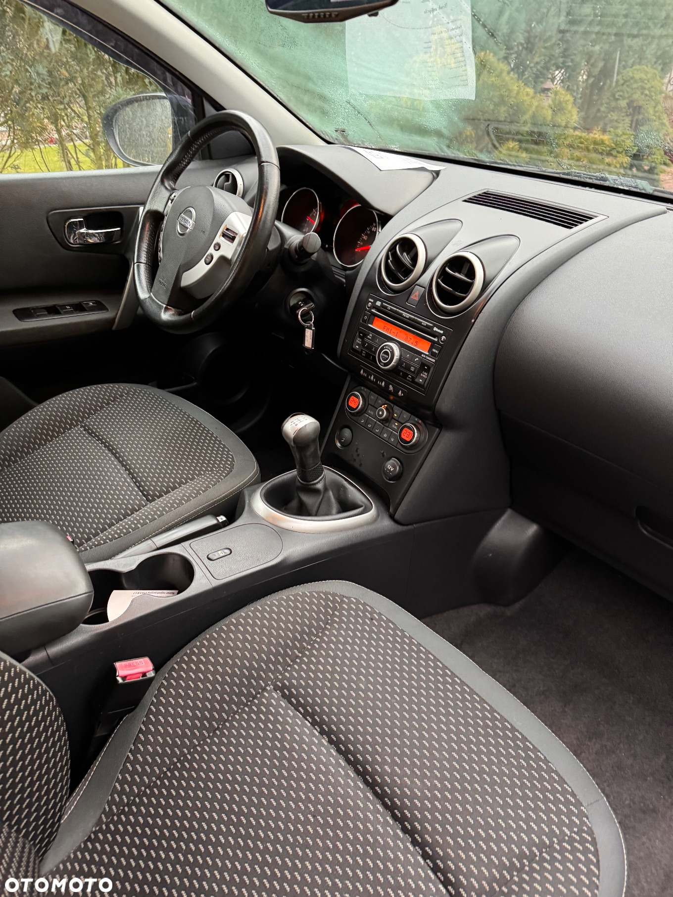 Nissan Qashqai 1.6 visia - 14