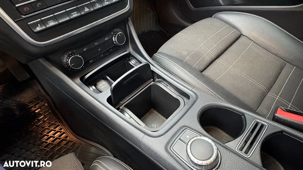 Mercedes-Benz GLA 200 d 4MATIC Aut. - 16