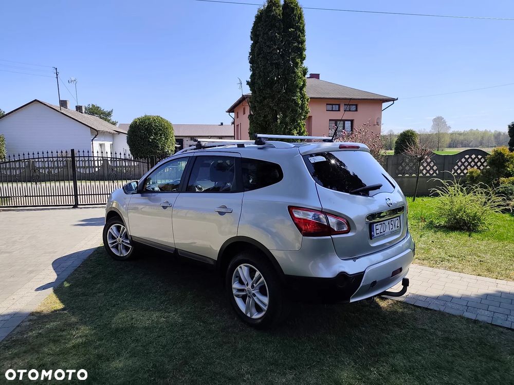 Nissan Qashqai+2 2.0 dCi Tekna - 4