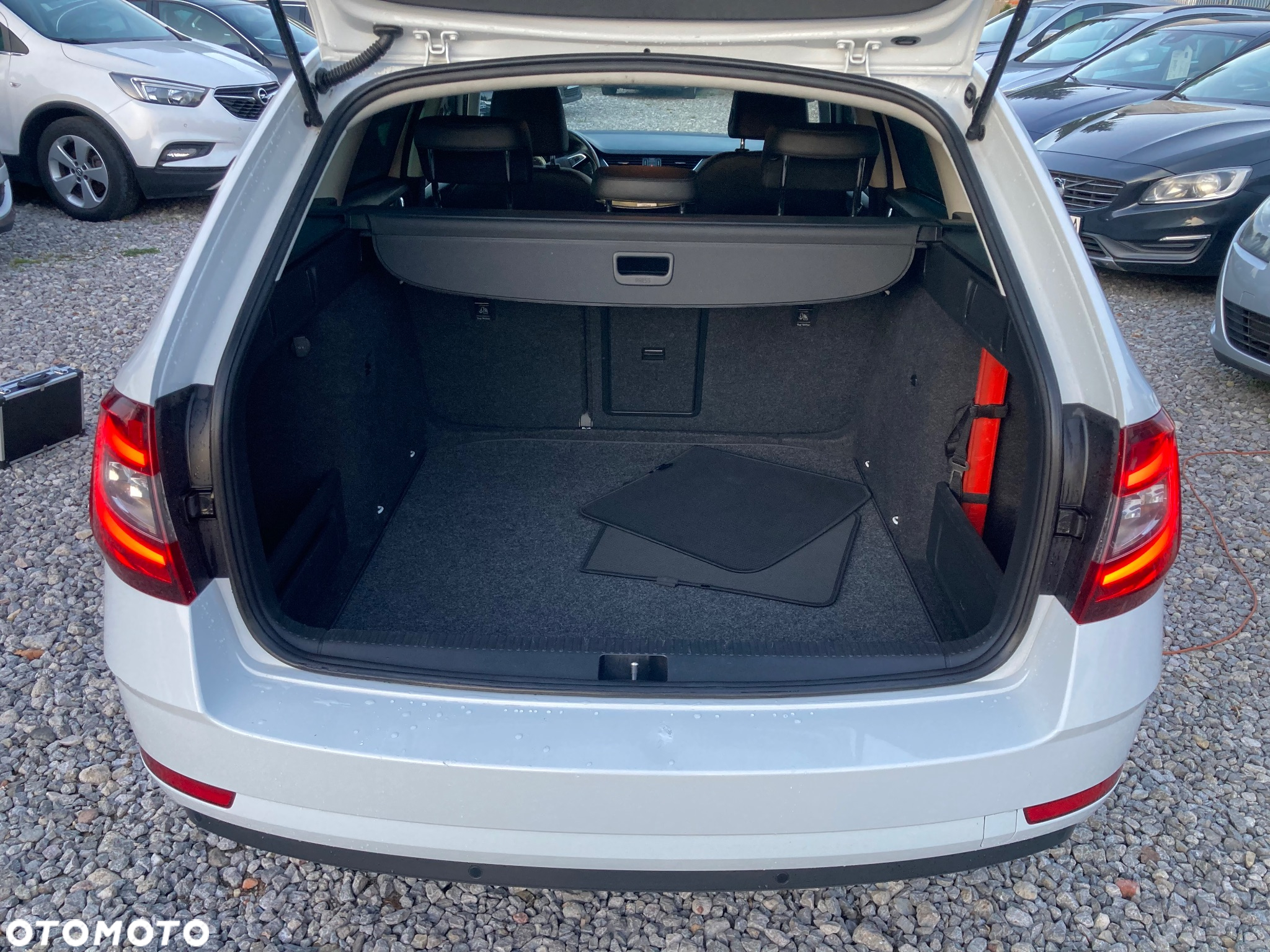 Skoda Octavia 1.6 TDI Ambition - 10