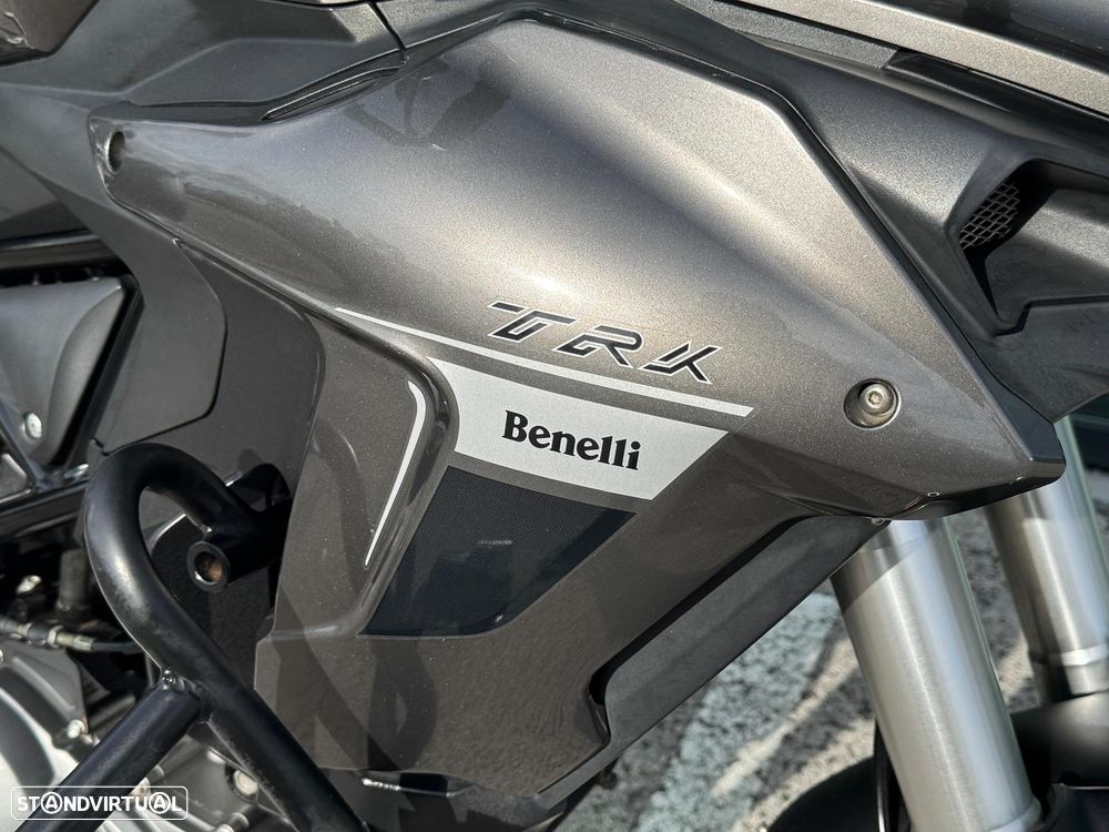 Benelli TRK 502 - 9
