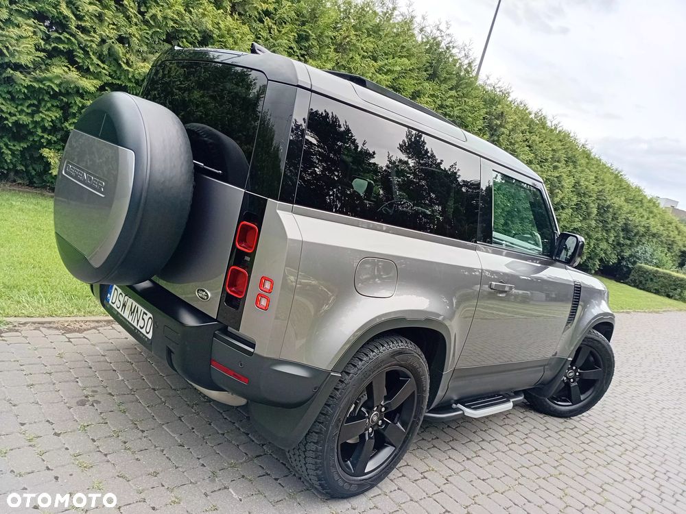Land Rover Defender 3.0 D250 mHEV - 16