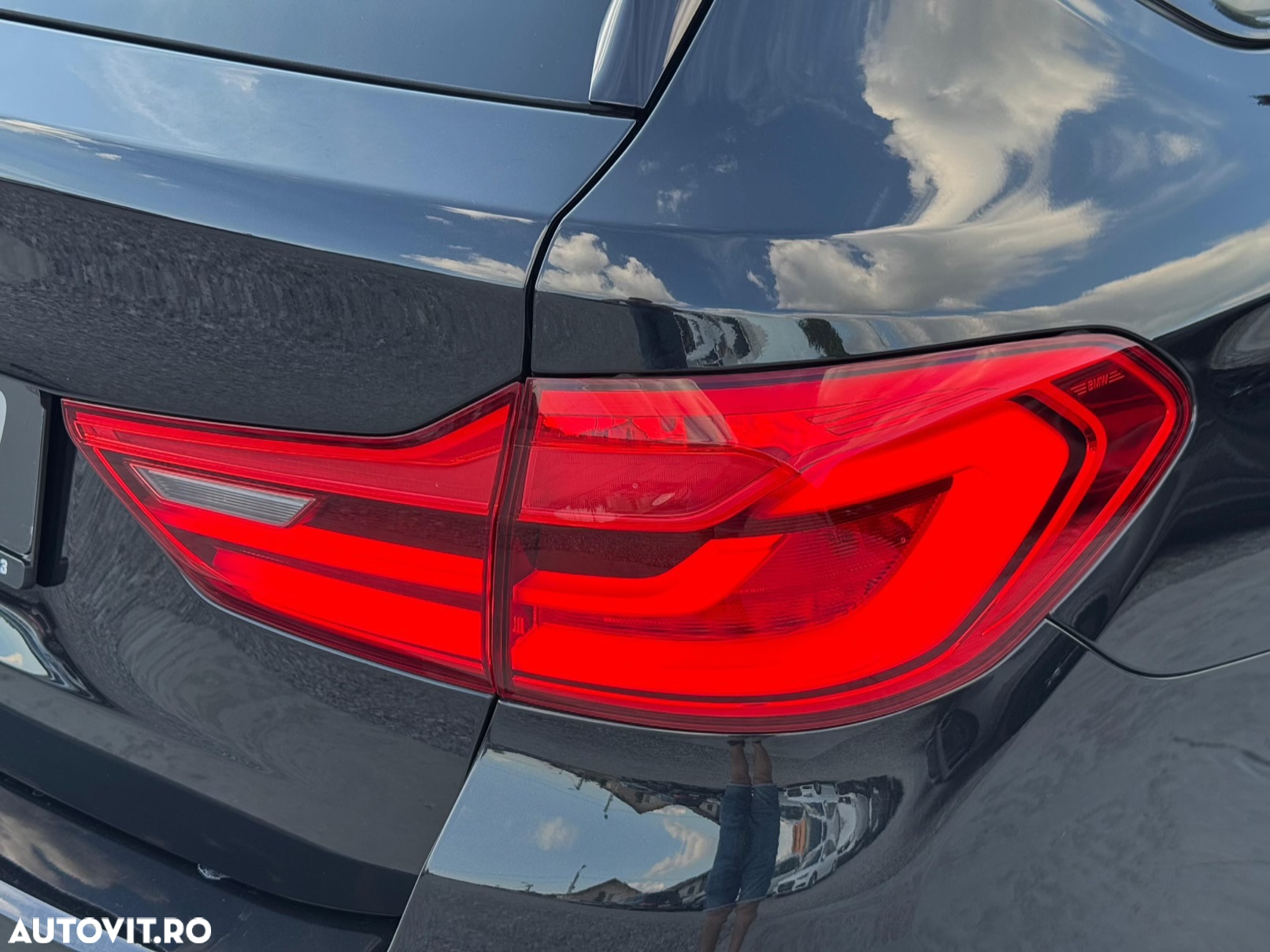 BMW Seria 5 520d Touring Aut. M Sport Edition - 38