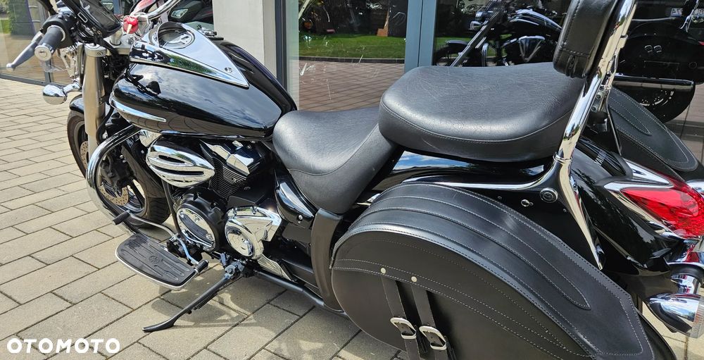 Yamaha XVS - 9