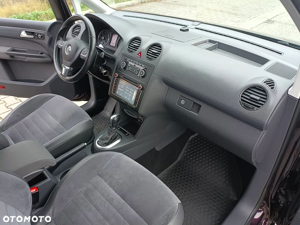 Volkswagen Caddy Maxi Highline DSG - 18