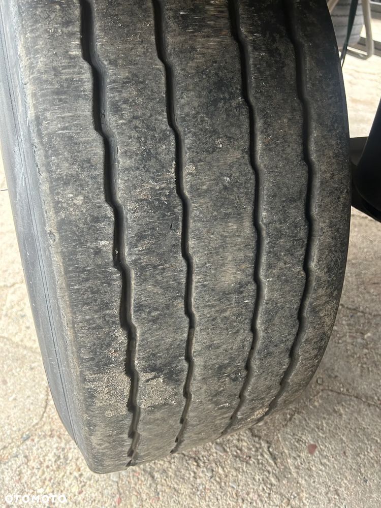 Schmitz Cargobull LAMBERET THERMO KING SL / GRUBA ŚCIANA 7 CM / OŚ PODNOSZONA / SPRAWNA CHŁODZI i GRZEJE BEZ PROBLEMU / HAMULCE TARCZOWE / 2007 ROK !! - 19