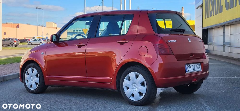 Suzuki Swift 1.3 Club dance - 10