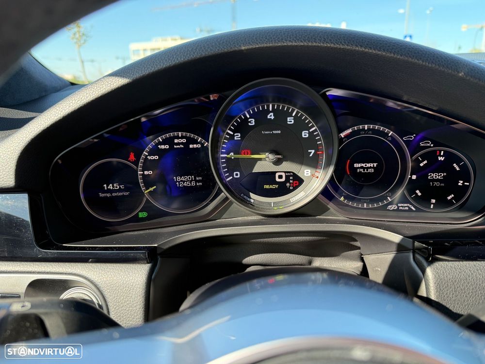 Porsche Cayenne Coupé - 53