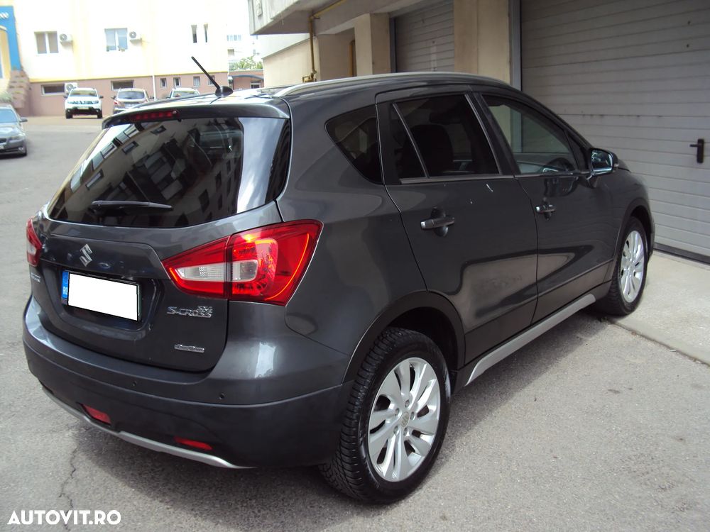 Suzuki S-Cross - 4