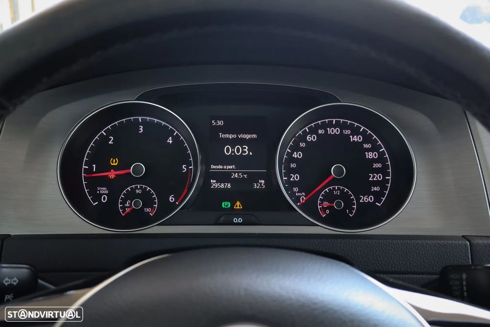 VW Golf 1.6 TDI BlueMotion Comfortline - 21