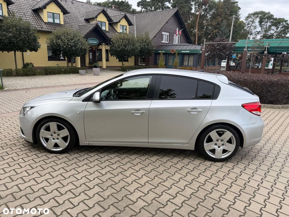 Chevrolet Cruze 2.0 LTZ - 31