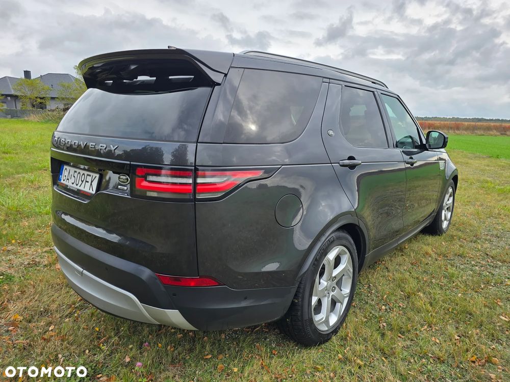 Land Rover Discovery 2019 photo 4