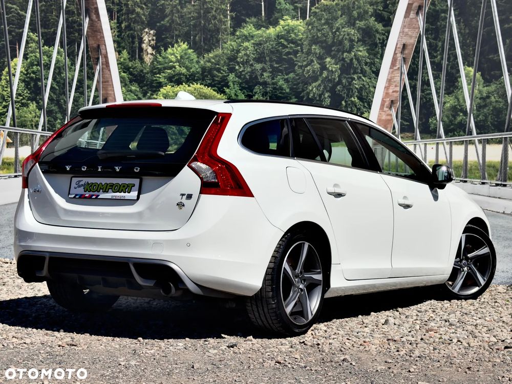 Volvo V60 T5 Geartronic Powershift RDesign - 15
