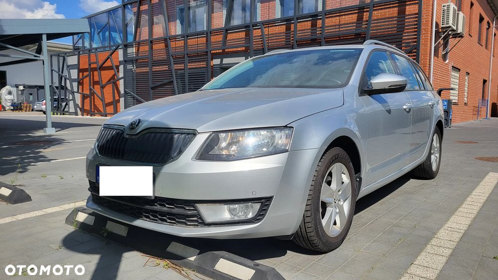 Skoda Octavia 1.6 TDI Ambition - 4