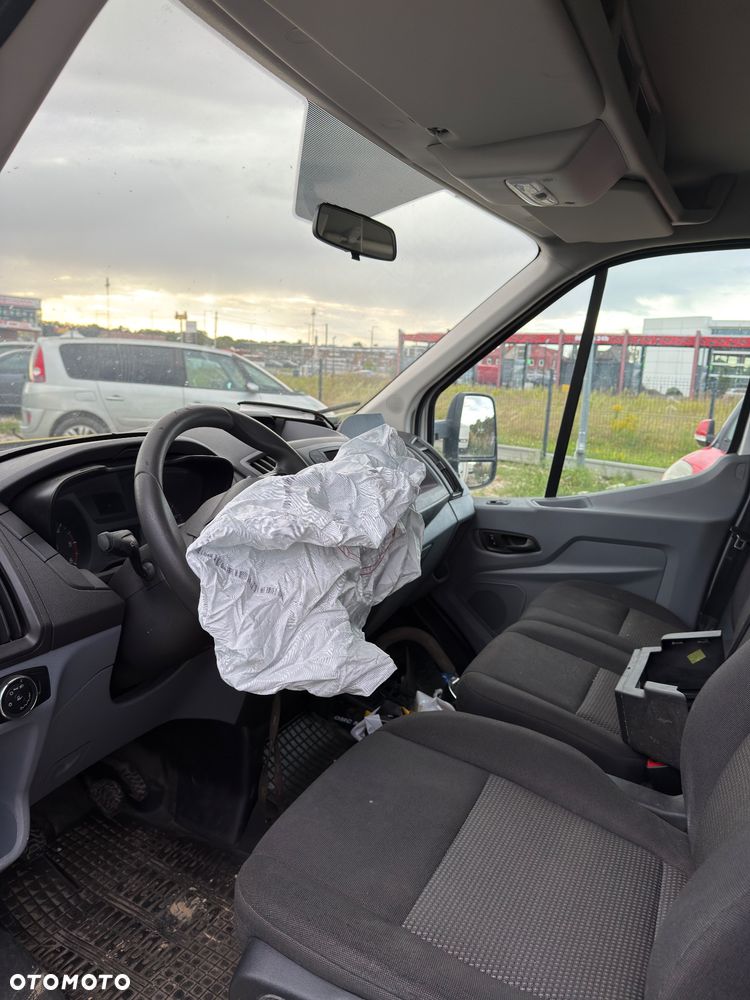Ford Transit - 11