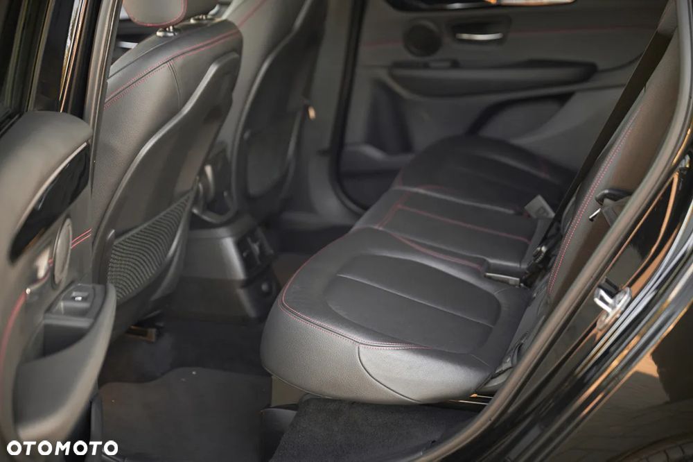BMW Seria 2 218d Gran Tourer Sport-Aut Sport Line - 21