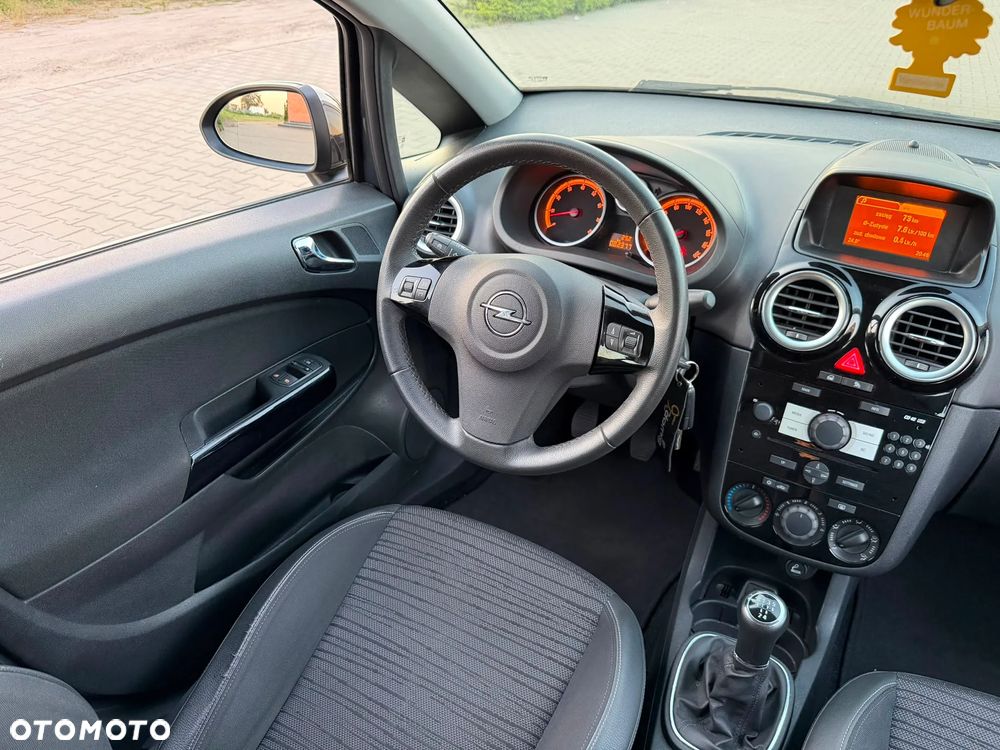 Opel Corsa 1.4 Innovation - 11