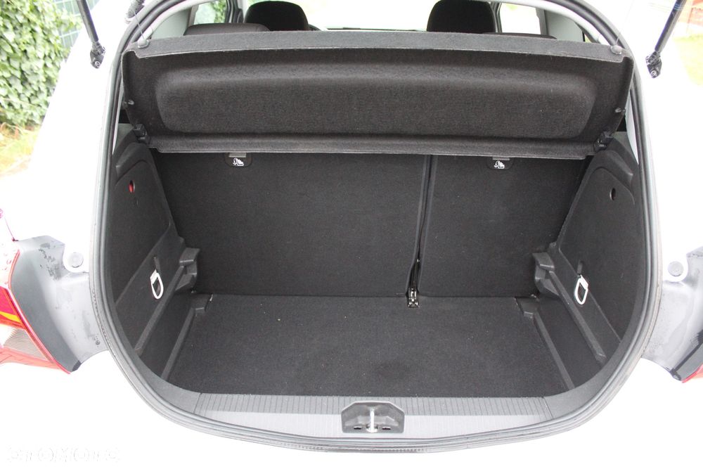 Opel Corsa - 11