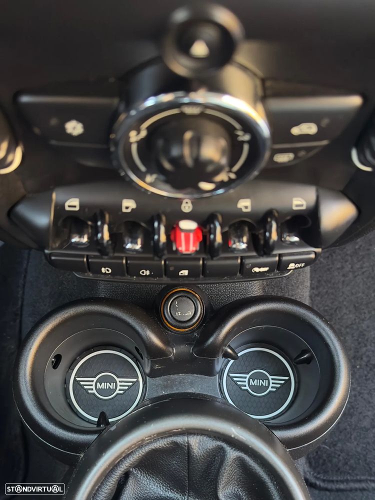 MINI Countryman One D - 11